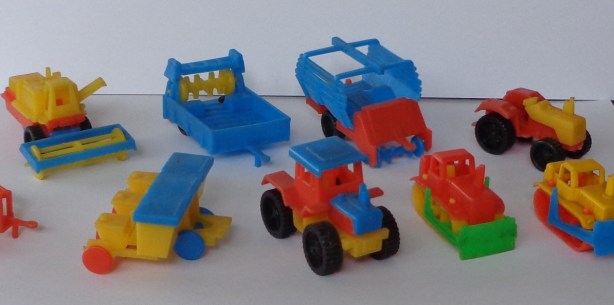 Big Frota - Máquinas agrícolas e Mini Trator de Esteiras.